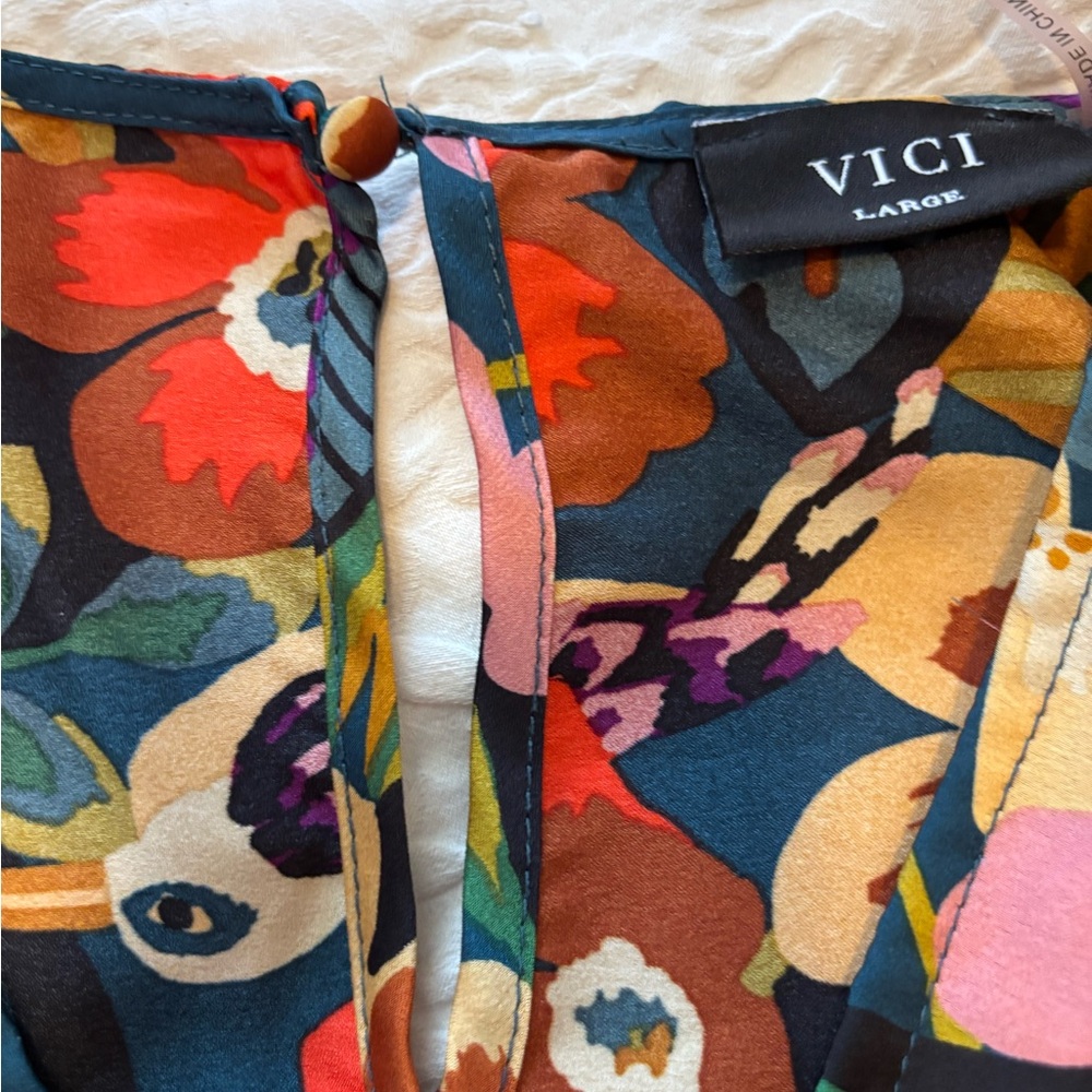 Vici Silky Elegant Multicolor Floral Print Pantsuit chic - Picture 12 of 14